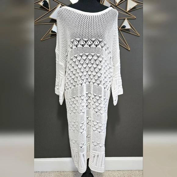 see you soon Dresses & Skirts - NWT See U Soon Crochet Cover Up Dress